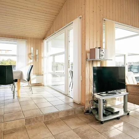 4 Star Holiday In Ferienhaus *